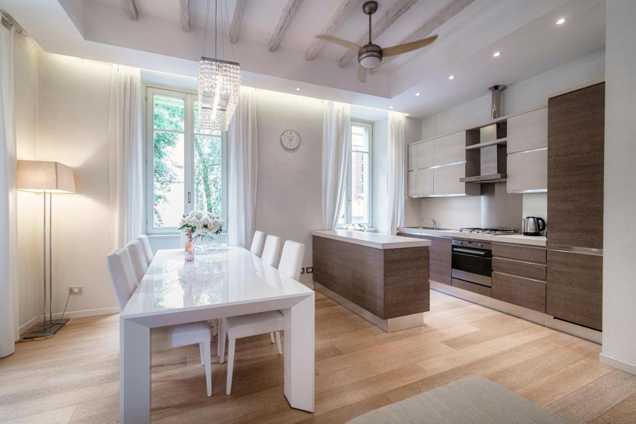 Heart & Soul Luxury Loft - The House Of Travelers Apartment Como Exterior photo